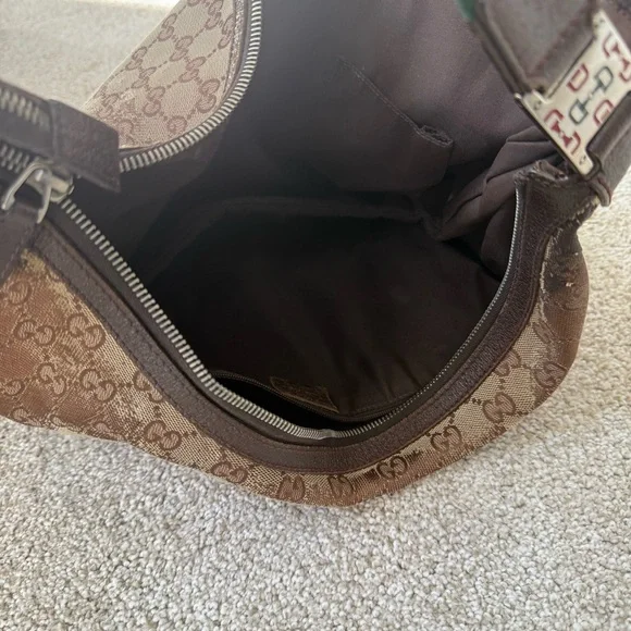 GUCCI GG Canvas Horsebit Hobo Bag - Picture 4 of 6